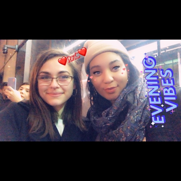 Meet Your Posher💕💎 - Picture 3 of 5